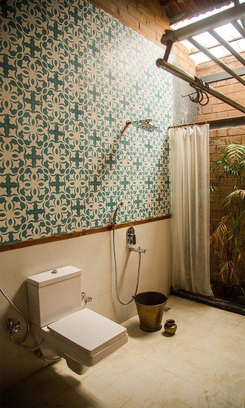 Before: Bathroom Fitting Overhaul